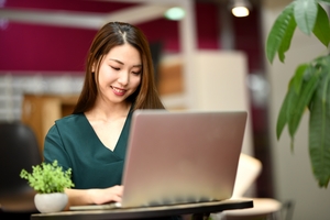 多くのコンテンツから様々な金融に関する知識が学べる